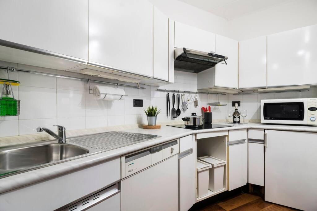 Keys Of Italy - Pantano 8 / New Apt. / Mm Missori ميلان المظهر الخارجي الصورة